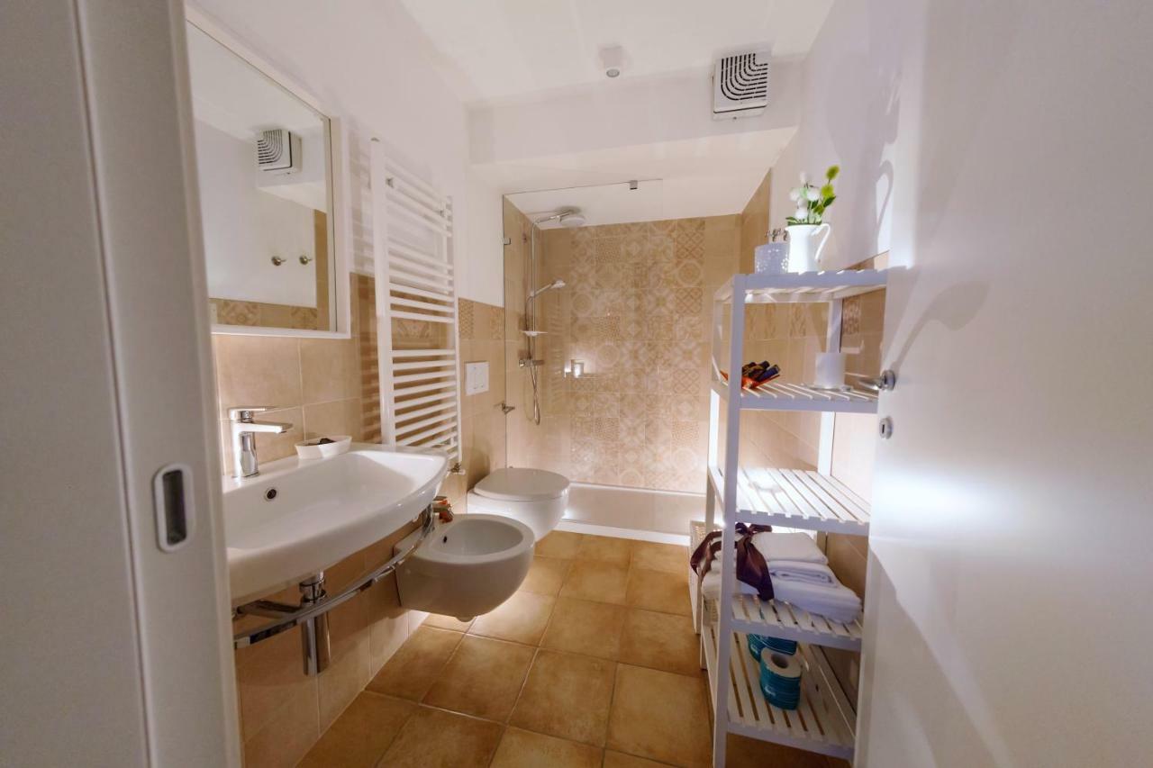 Casa Vacanza L'Alloro 2 Matera Buitenkant foto